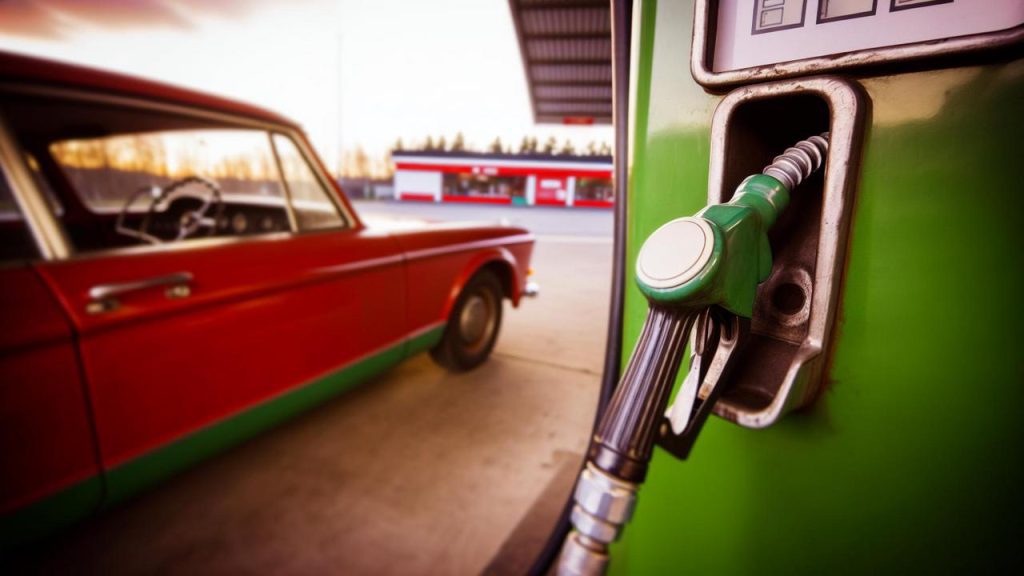 czy można jeździć bez korka wlewu paliwa